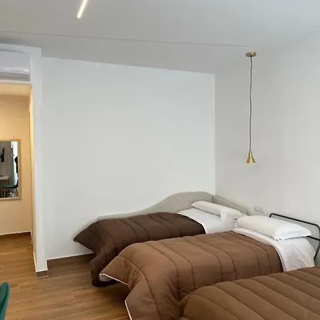 Toledo3 Vendégház Nápoly